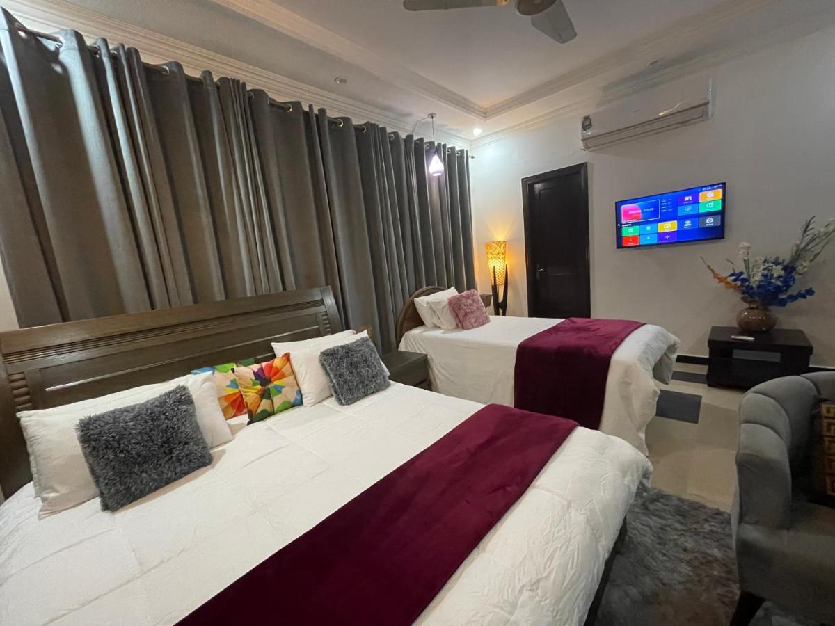 Shelton Mellton Lodges Rawalpindi Buitenkant foto