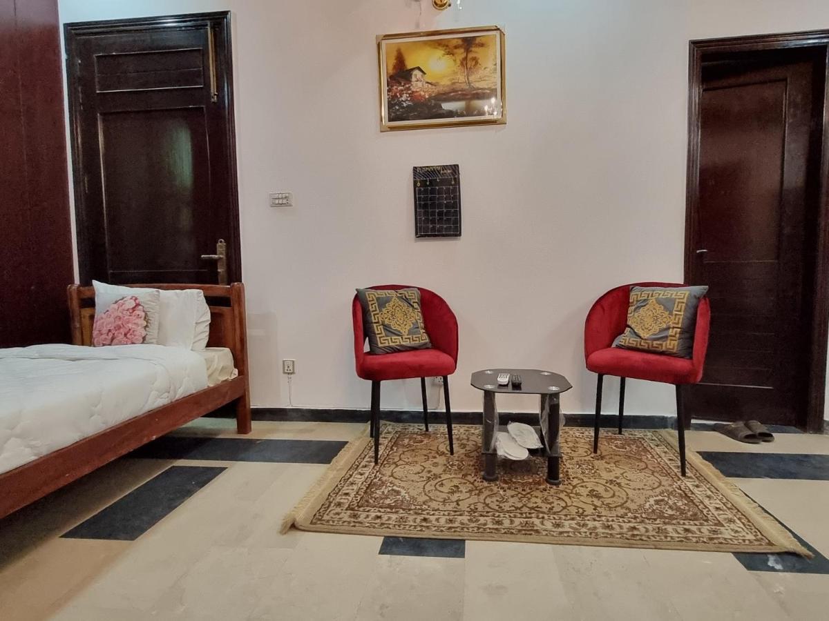 Shelton Mellton Lodges Rawalpindi Buitenkant foto